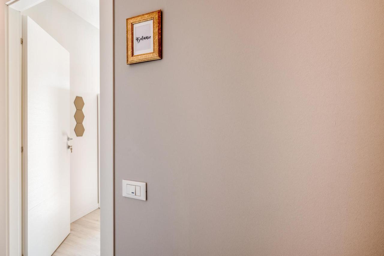 Family & Friends Rooms With Shared Bathroom Pádua Exterior foto