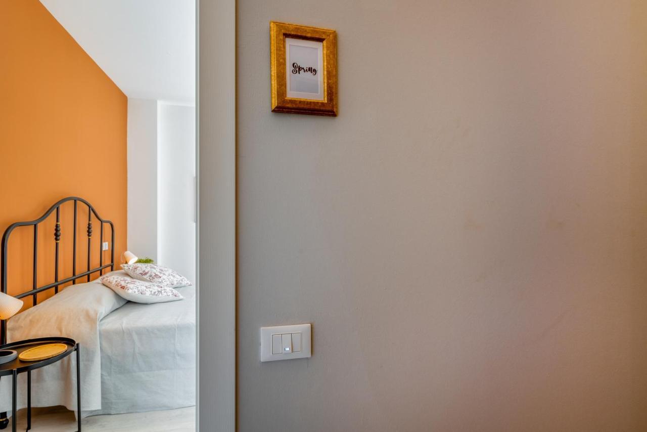 Family & Friends Rooms With Shared Bathroom Pádua Exterior foto